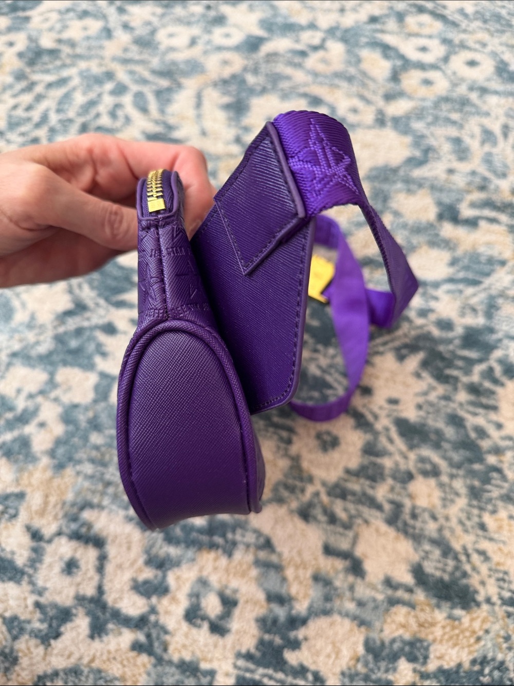Jeffree Star Purple Star Accent Crossbody Belt Bag - Picture 6 of 12